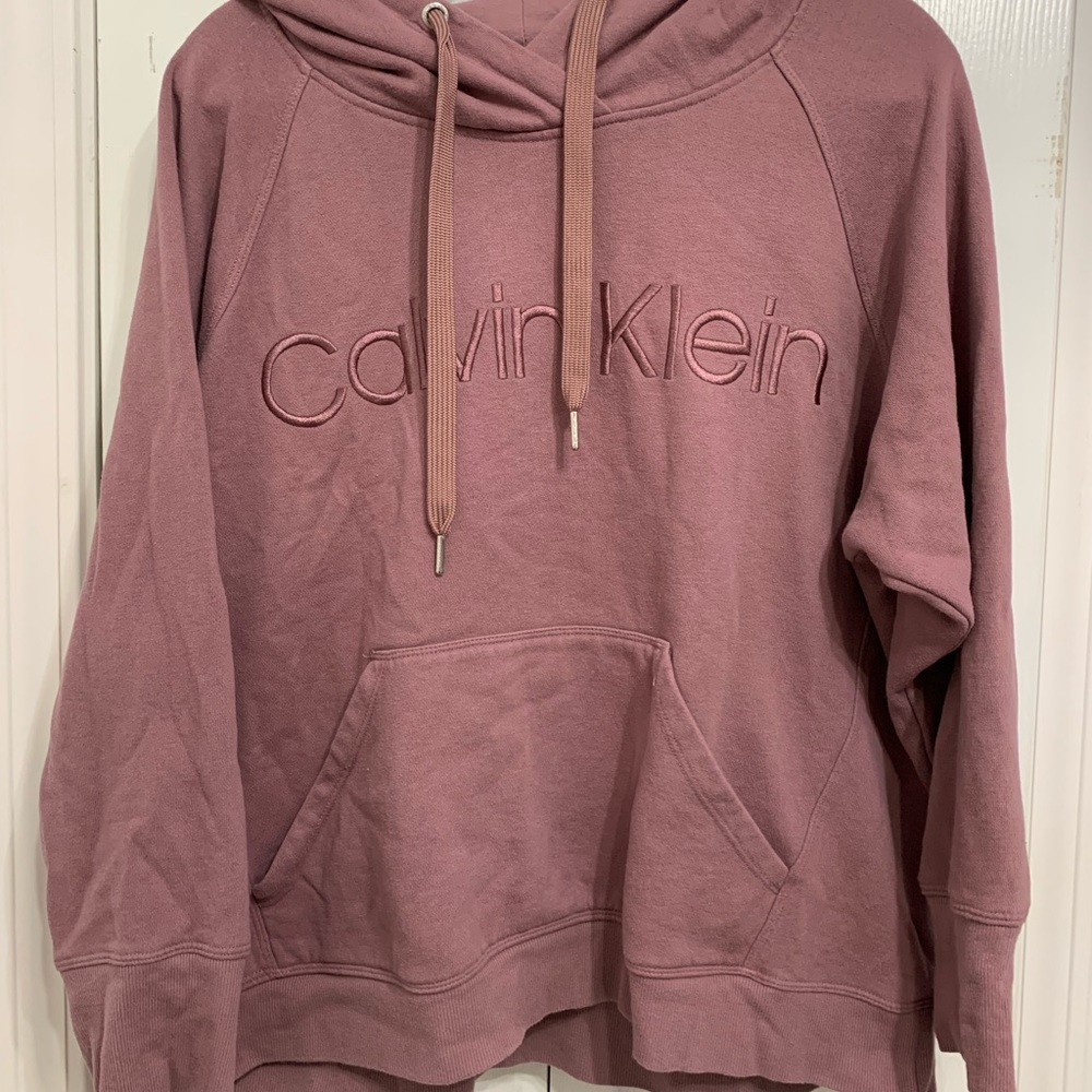 GENTLY USED CALVIN KLEIN HOODIE